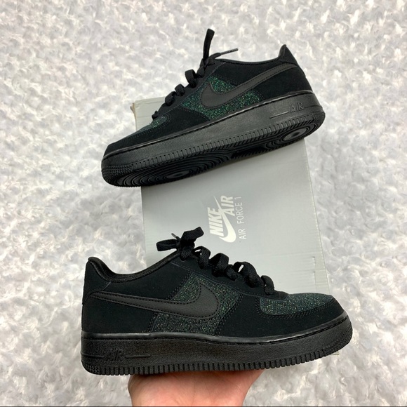 nike air force 1 lv8 grade school